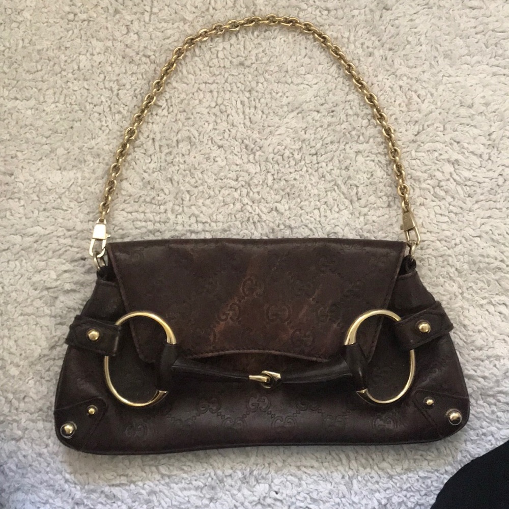 Authentic USED Gucci shoulder bag.